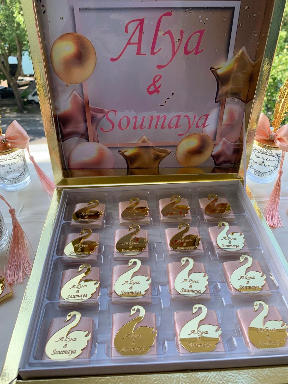 Boîte de chocolat « cygne »